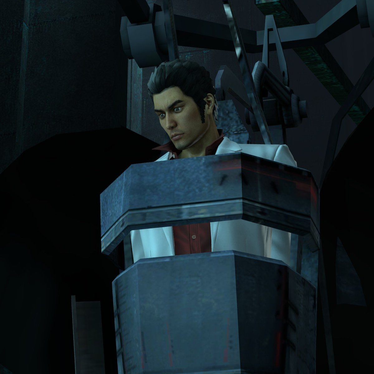 EEYIKES!! i was captured by dame da "combine".. baka mitai'm stuck in this contraption help me!!!!