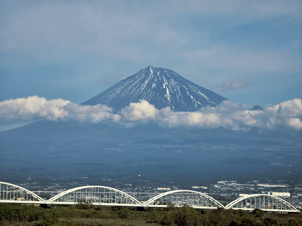 CuttlefishAlien's tweet image. 新幹線の車窓から。