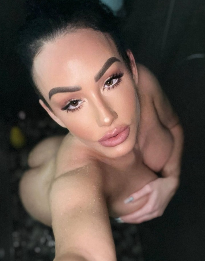 jenywhite00's tweet photo. Night mode❤️ https://t.co/vXAdGcQxF9