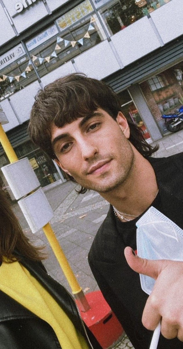 •Mullettiano Archive• (@f_ckingpathetic) on Twitter photo 