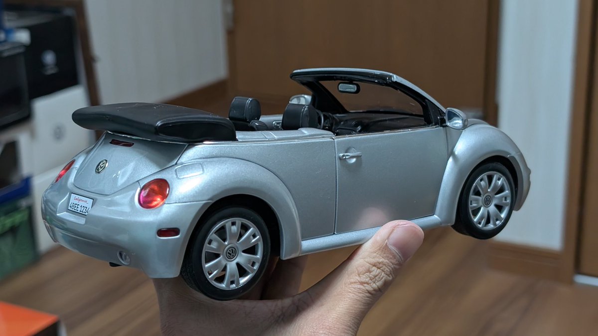 メルカリで買ったやつ 1/18 ニュービートル カブリオレ前期 GATE製