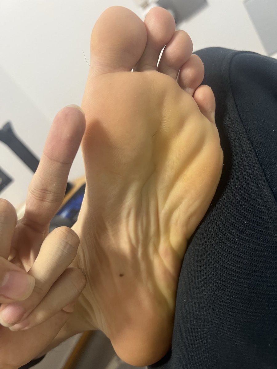 承认你是个废物赶紧扣逼