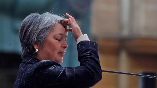 🔹Jeannette Jara esta terminando de la peor forma su campaña.

Ninguneando a la Nobel de la Paz y mintiendo sobre el pago del TAG.

Cualquier chance de reducir distancia con Kast la dilapido absolutamente.

No puede gobernar Chile alguien que miente.