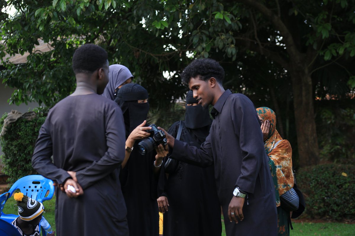 Aider_Org's tweet photo. @Aider_Org is skilling refugee and host community youth in photography, creating pathways to freelance work, digital media jobs, and income opportunities.
Photography is more than a skill — it’s a livelihood.
#VisionRise #POWERProject #RefugeeEmployment https://t.co/2GmAjug4wS