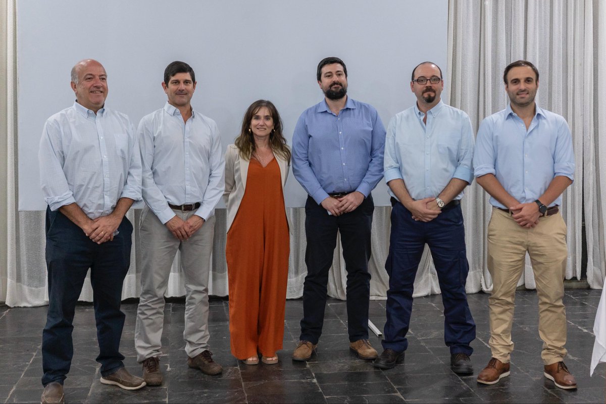 germancoutinho's tweet photo. En Bella Unión junto al Directorio de ANCAP participando de la evaluación del cierre de la zafra 2025. https://t.co/8WfMjk55tP