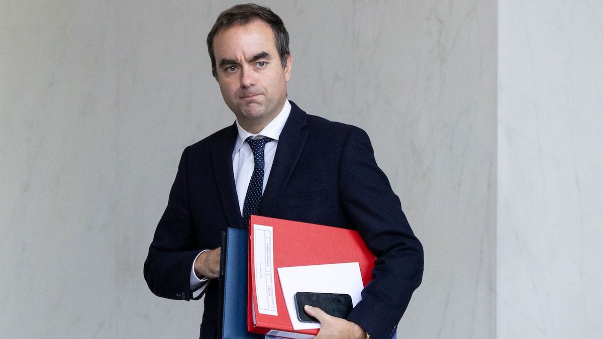 businessamfr's tweet image. Lecornu remporte un vote serré sur la sécurité sociale : Peut-il surmonter les obstacles budgétaires ? fr.businessam.be/lecornu-rempor… #SécuritéSociale #Budget2023 #Lecornu #PolitiqueFrançaise #Gouvernement