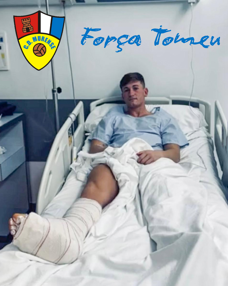 💪💙 Tota la família del Club Esportiu Murense està amb tu, Tomeu.

Ahir va ser operat dels lligaments del turmell, i volem enviar-li tota la nostra força i ànims per a una ràpida recuperació. 🙌

Ets una part essencial del club i sabem que tornaràs més fort que mai. ⚽🔥