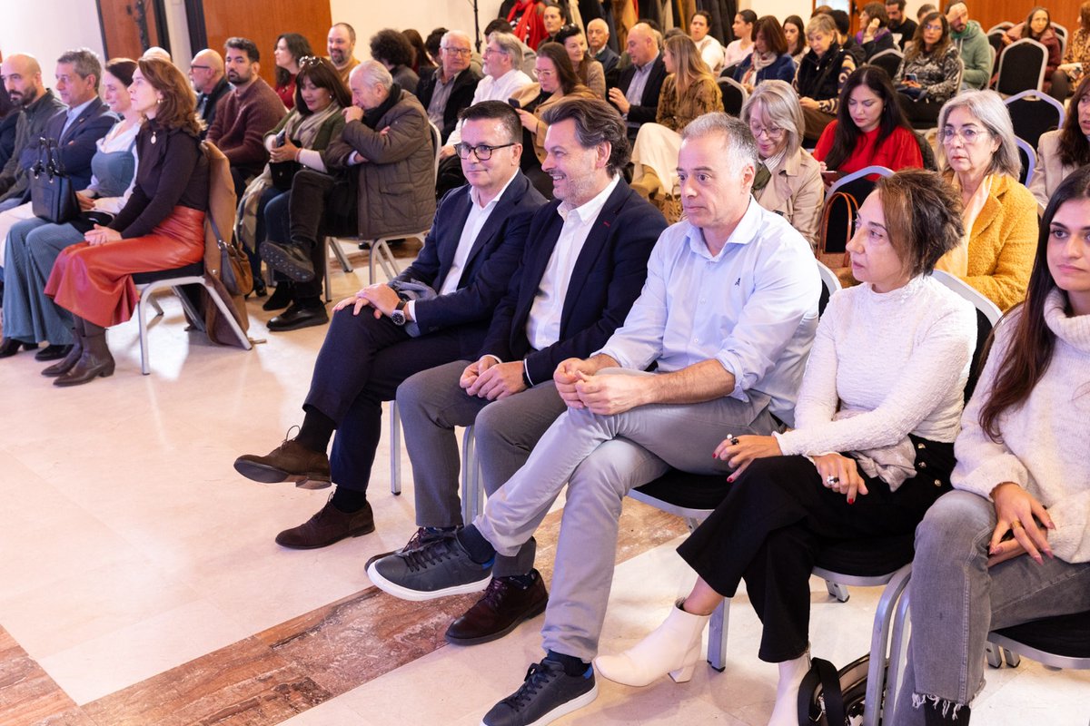 JoseGonVaz's tweet photo. Hoxe Galicia é unha terra de retorno, de talento e de oportunidades reais para emprender e traballar.

Preto de 8.500 galegos regresaron en 2024 á súa terra de orixe. E moitos deles emprenderon nela. Así o comprobamos nun encontro no seo do #ProgramaMerlo https://t.co/P9XHkecQCx