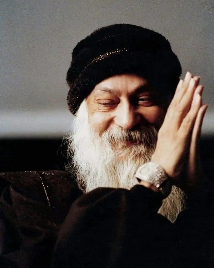 संसार भरिकै मानव समुदायलाई होस पूर्वक जीवन जिउने कला सिकाउने (ओशो )जन्मोत्सवको हार्दिक मगंलमय शुभकामना !!!!