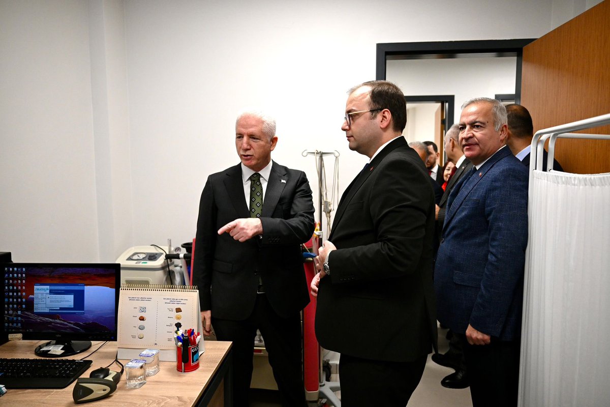 İstanbul’un 1112. Aile Sağlığı Merkezi Gaziosmanpaşa'da Açıldı

Bugün, 11.12.2025 tarihinde; tarihi ve sayısı ile anlamlı bir günde,
İstanbul’un 1112. Aile Sağlığı Merkezi olan Prof. Dr. Cemil Taşçıoğlu Şehir Hastanesi Gaziosmanpaşa Hürriyet Eğitim Aile Sağlığı Merkezi’nin