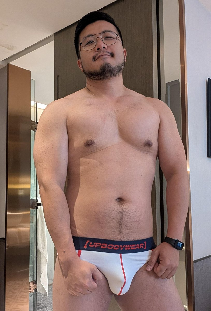 hrs11211's tweet photo. #upbodywear https://t.co/ItIX5z0cFx