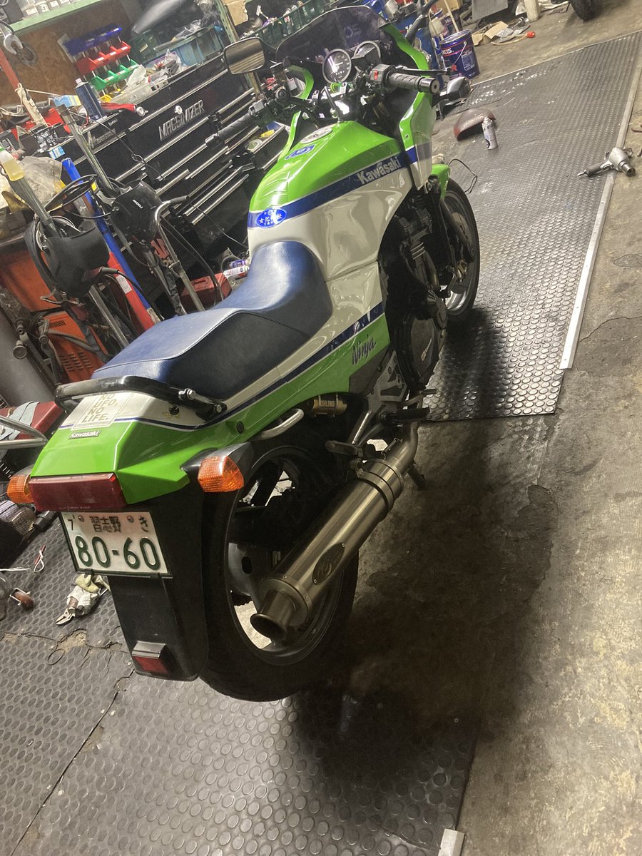 GANちゃんページ これを見た人は愛車の斜め45度の写真を貼れ なんですってなんですって