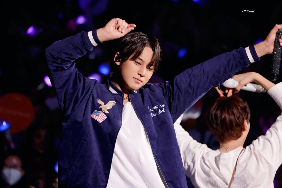 Mingyu tweet media
