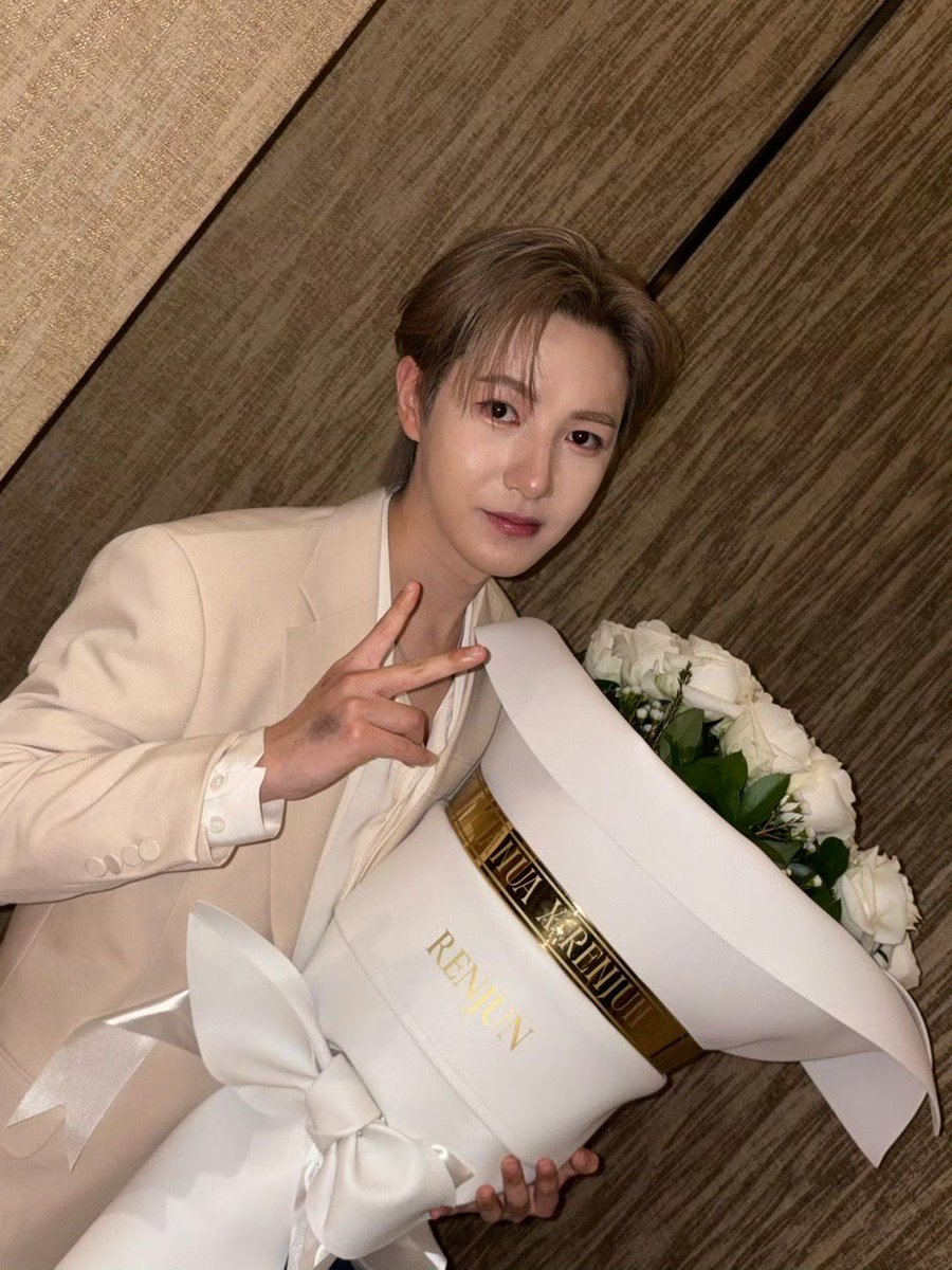 arika ♡ tweet media