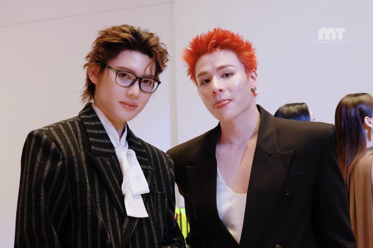 MichaelToptenTH's tweet photo. 11.12.25

เป็นแก้วเป็นแสง✨✨✨

@Michaellhor @toptenss_ 

#MIRROR50xMichaelTopten
#AllVoicesEmpoweringOnes 
#MichaelTopten #MCTT 
#michaelkvs #Toptenss https://t.co/L08W20FXZZ