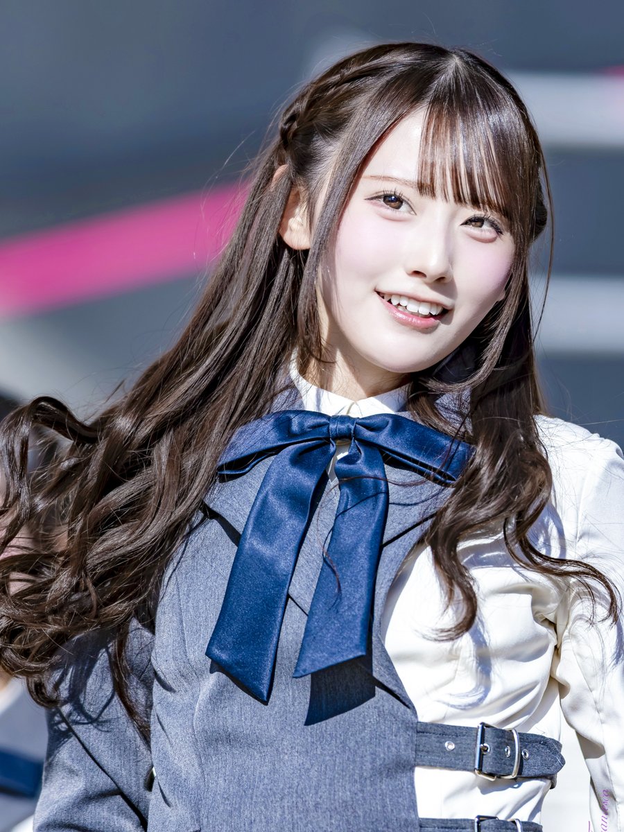 Where Innocence Meets Grace 可憐さと端正さの両立 Rain Tree 綾瀬