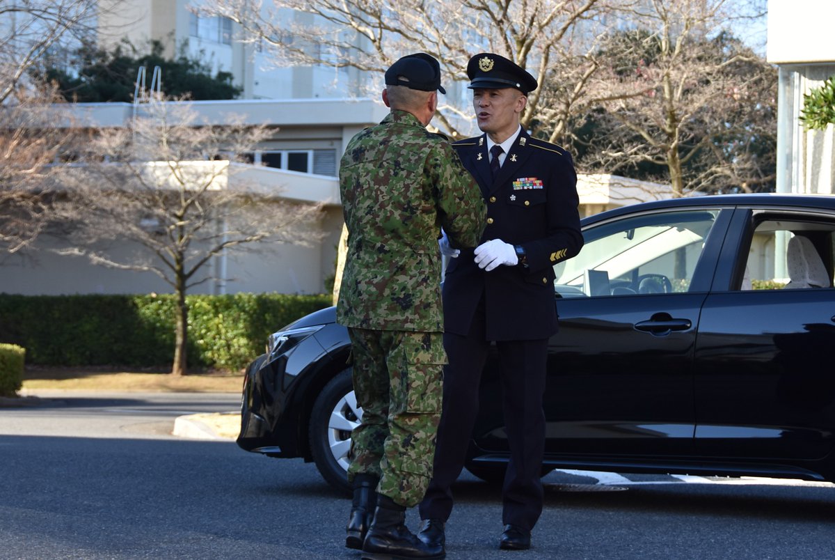 入隊以来37年有余の永きに亘り勤務された古川曹長が定年退官されまし