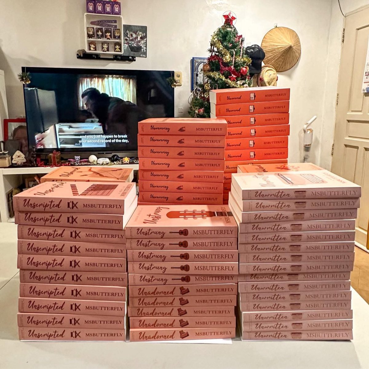 kpubph's tweet photo. Last batch of reprints for the Dagger Series self-published version โจ
From Unwritten to Uncovered, thank you for loving the Dawson siblings and staying with them through every chapter of their stories ๐ฅน
#SupportLocalAuthors #MsButterfly #selfpub https://t.co/kOWPnYGOXm