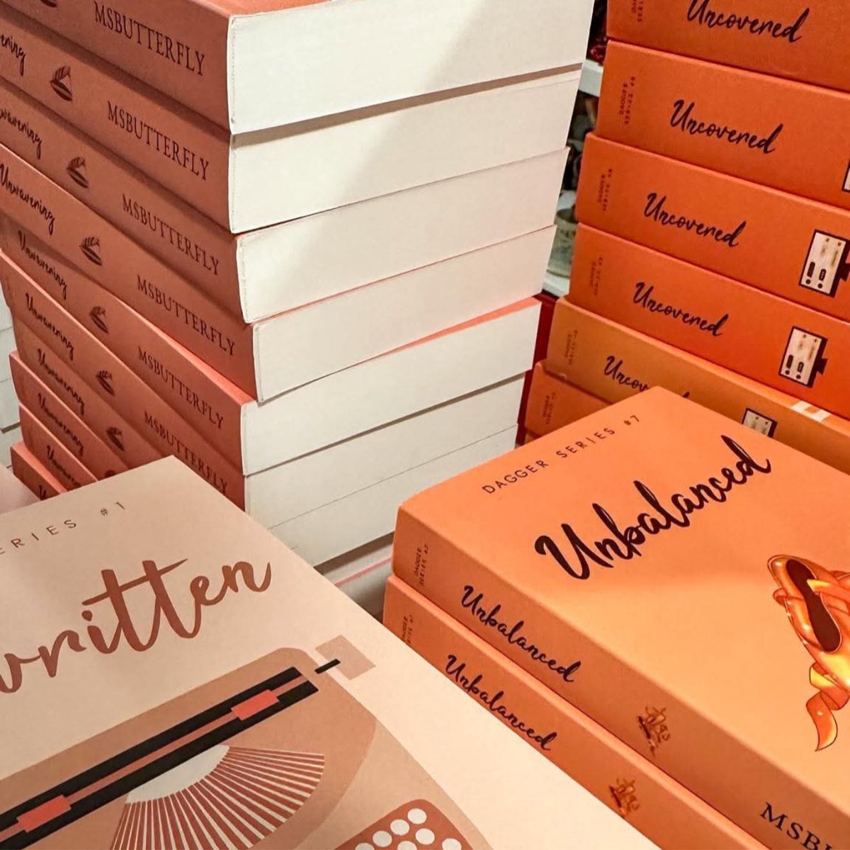 kpubph's tweet photo. Last batch of reprints for the Dagger Series self-published version โจ
From Unwritten to Uncovered, thank you for loving the Dawson siblings and staying with them through every chapter of their stories ๐ฅน
#SupportLocalAuthors #MsButterfly #selfpub https://t.co/kOWPnYGOXm