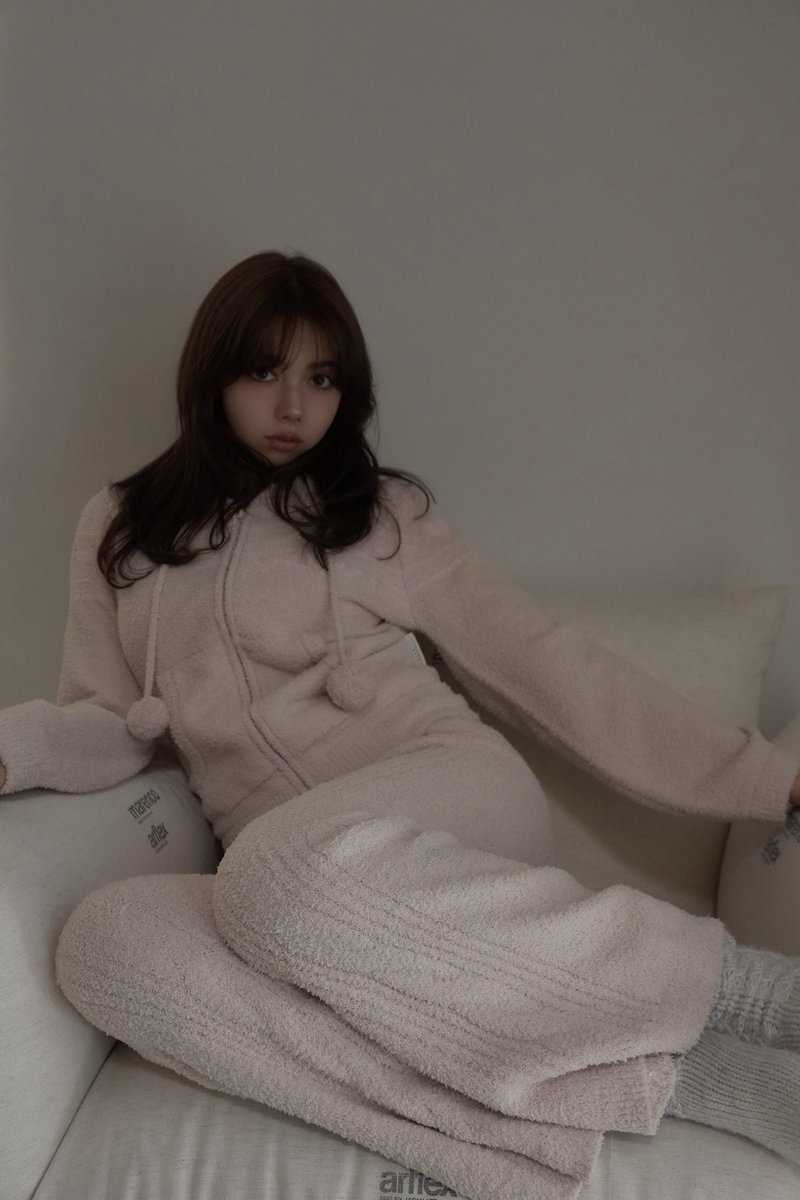 Eve knit nordic long pants color baby pink/ice blue/beige ¥13200