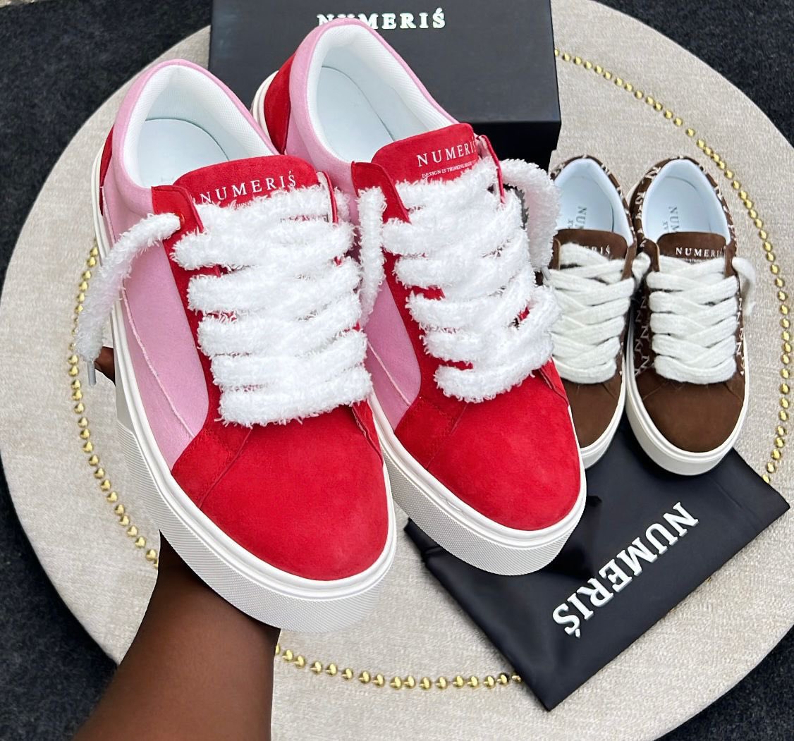 Streetluks1's tweet photo. Numeriś Signet Onyx sneakers

SIZE: 40-46

#fyp #fashion #style https://t.co/3qywMcHJGq