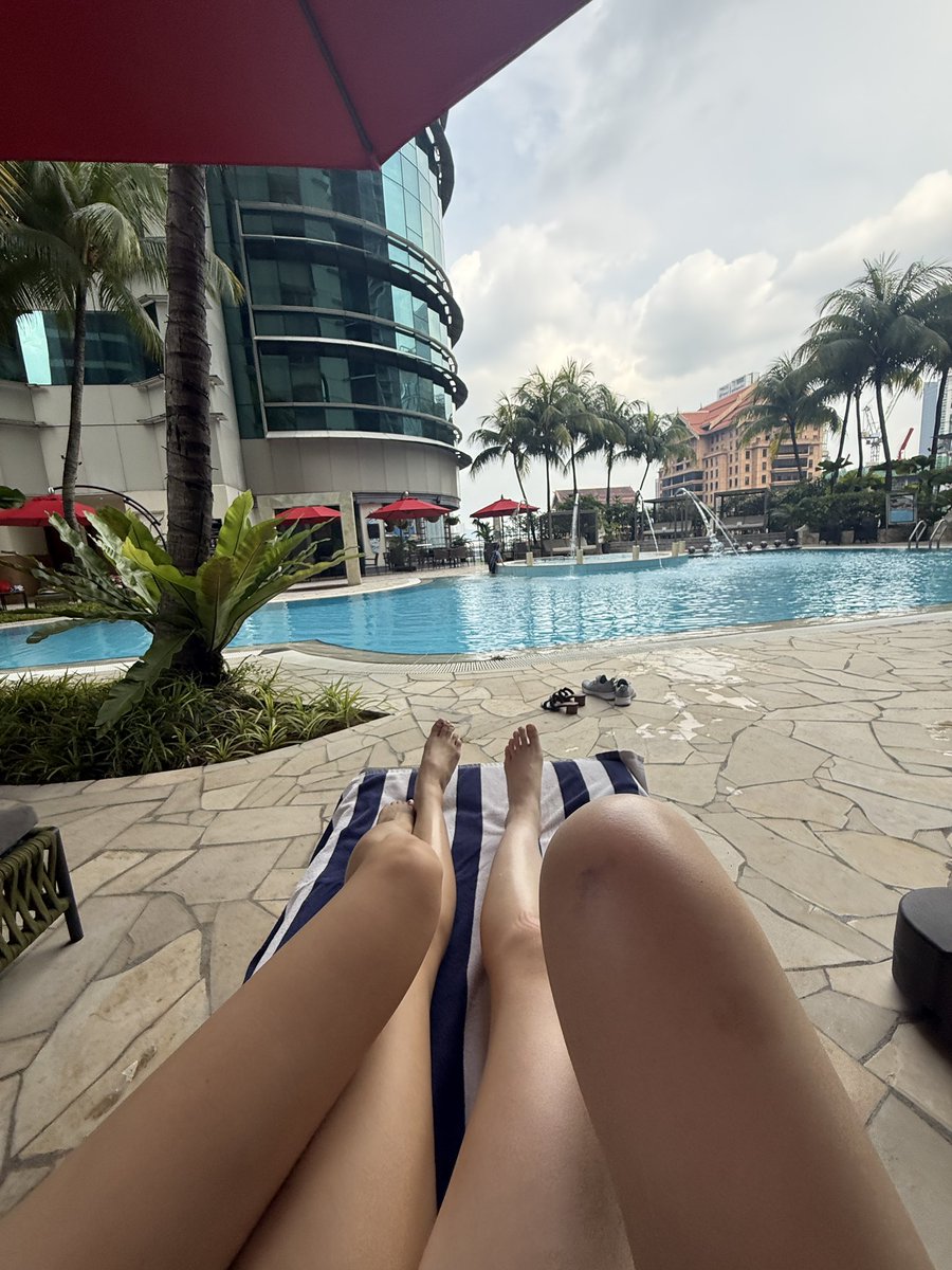 nachunpa_0917's tweet photo. 足裏in Malaysia 🇲🇾💓　#足 https://t.co/y6SXeV2fbp