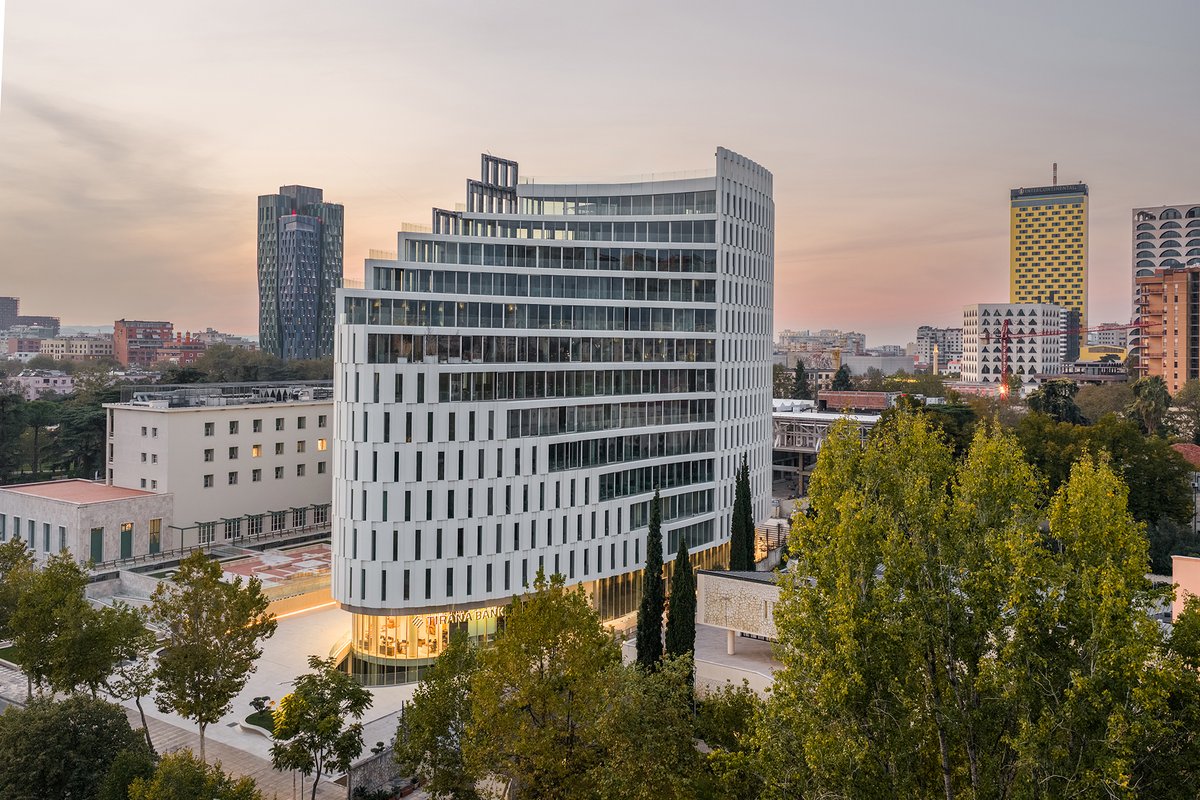 GlassBalkan's tweet photo. 🏢 MET Building, Tirana - a sculpted mixed-use landmark by Mario Cucinella Architects, nominated for Mies van der Rohe Award 2026, Tirana, Albania.
#Architecture #METBuilding #MiesAward2026 https://t.co/oCzcFWiRpE