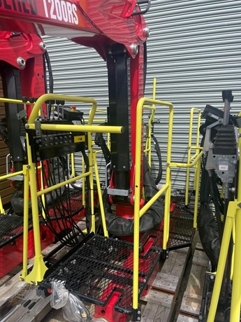 🏗️🏗️ FOR SALE: 𝟐𝟎𝟐𝟓 𝐉𝐎𝐍𝐒𝐄𝐑𝐄𝐃 𝐉𝟏𝟐𝟎𝟎𝐑𝐒𝟖𝟒 🏗️🏗️

View full listing 👉 ow.ly/SGEU50XHhlP

✅HIAB Jonsered 1200 RS Bucket Crane - Choice of 4
✅Brand New old Stock
✅ £ 27,995 + VAT