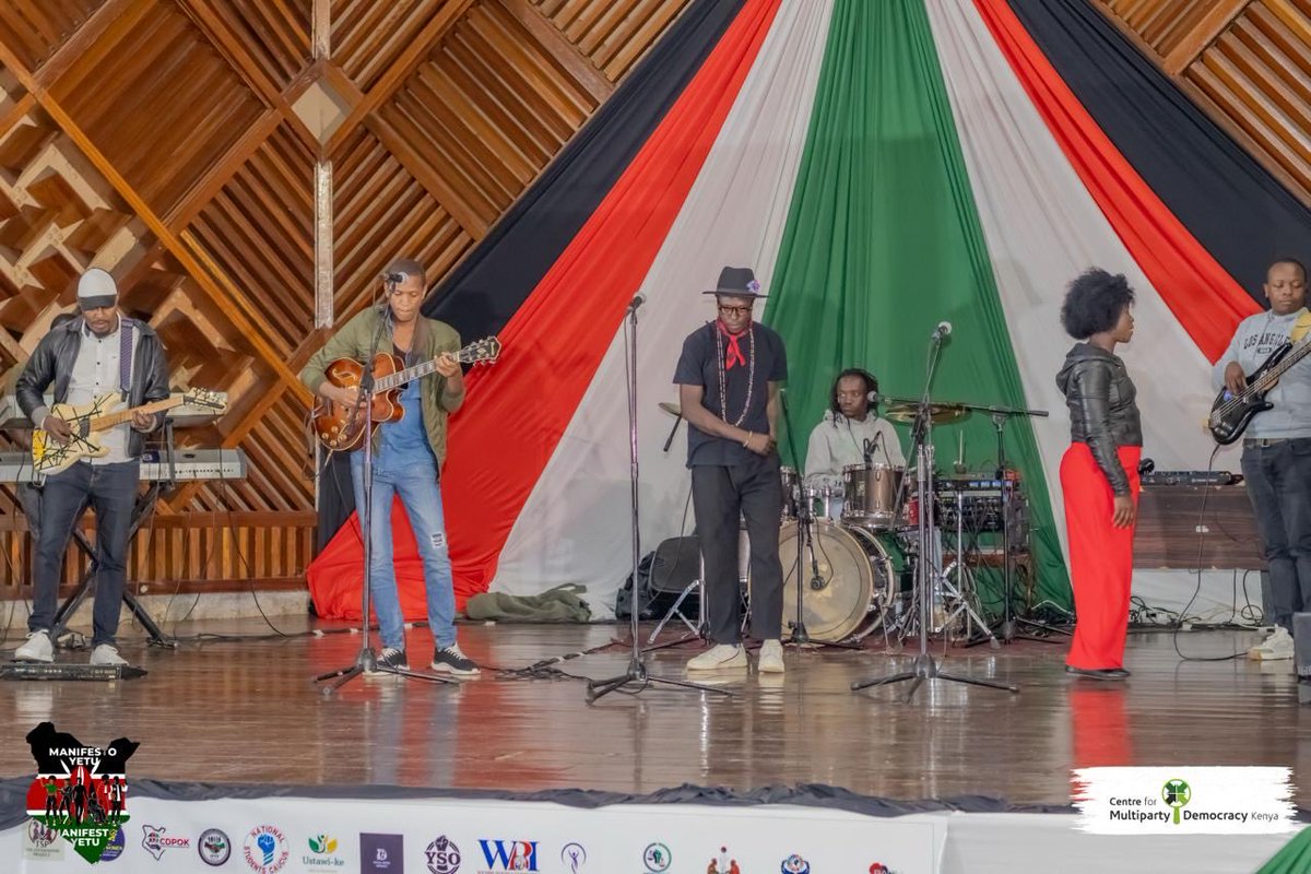 #ManifestoYetu
#OneYouthOneNation

Watch the proceedings live via the link below 👇🏾 

youtube.com/live/R3QS_jxjR…