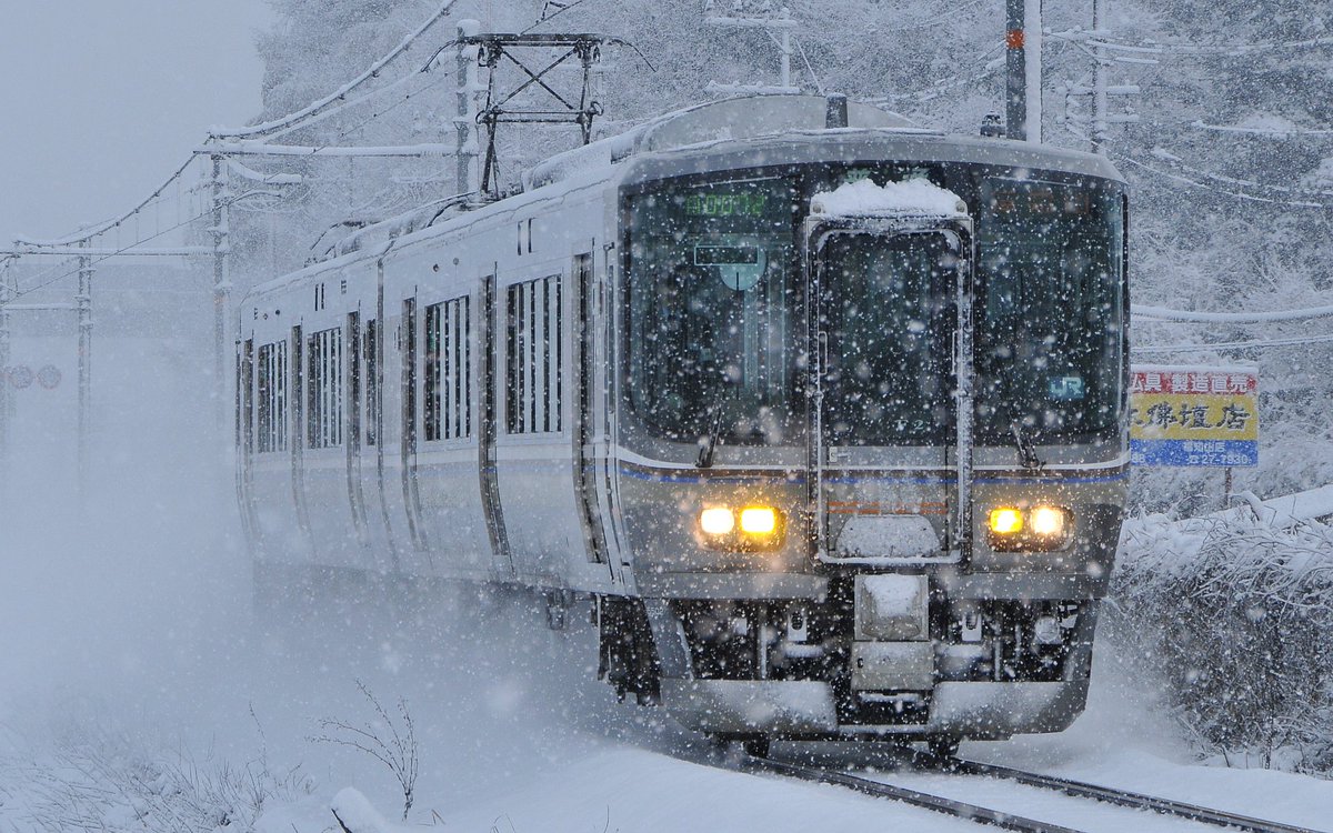 ❤即購入1000円OFF❤Nikon D300 王道ズーム 通好みのフル装備 ❤即購入1000円OFF❤Nikon D300 王道ズーム 通好みのフル装備