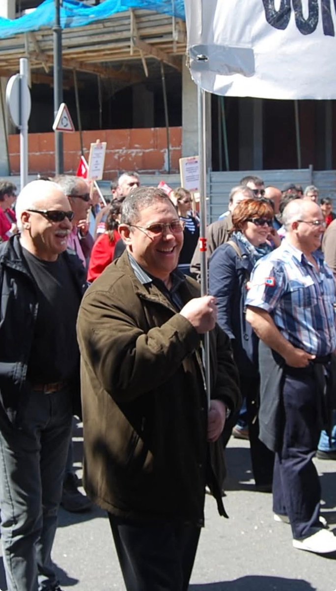 Ha fallecido  Toni Alarcón.

Hoy estamos de luto. Se nos ha ido Toni Alarcón, compañero de IU, del Partido Comunista y de CCOO, un militante de los que sostienen la lucha día a día, sin ruido, sin protagonismos, con una entrega total a su gente y a la clase Obrera.