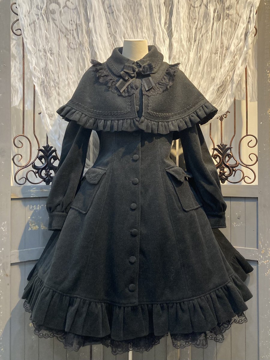 こんばんは #星箱原宿店 です⟡.· ❄️寒い冬に大活躍✨️コートのご