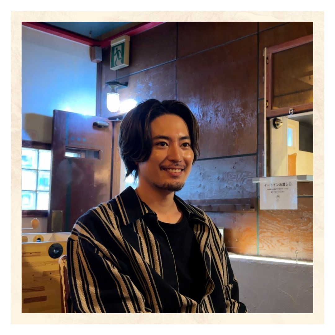 meshidora_ntv's tweet photo. 俳優 間宮祥太朗 と一緒に
千葉県市原市で絶品グルメを探すドライブ旅🚗💨

前回満島さん、兼近さんから教わった「若中年の心得」は今も間宮さんのなかに…！？🥹
恋愛ドラマにもキュンキュンしなくなってきた？
若中年あるあるとは🤔

日曜ひる12時45分からは #メシドラ！
お楽しみに！🌈 https://t.co/6y76e8kijk