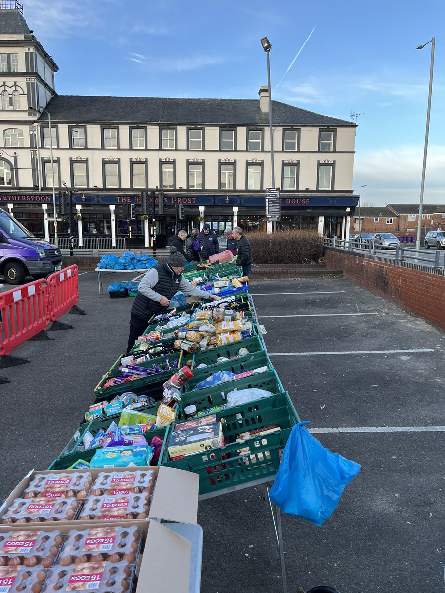 Thursday pantry, Iceland car park, Walton Road, L4
#RightToFood
<a href="/SFoodbanks/">FANS SUPPORTING FOODBANKS #RightToFood</a>