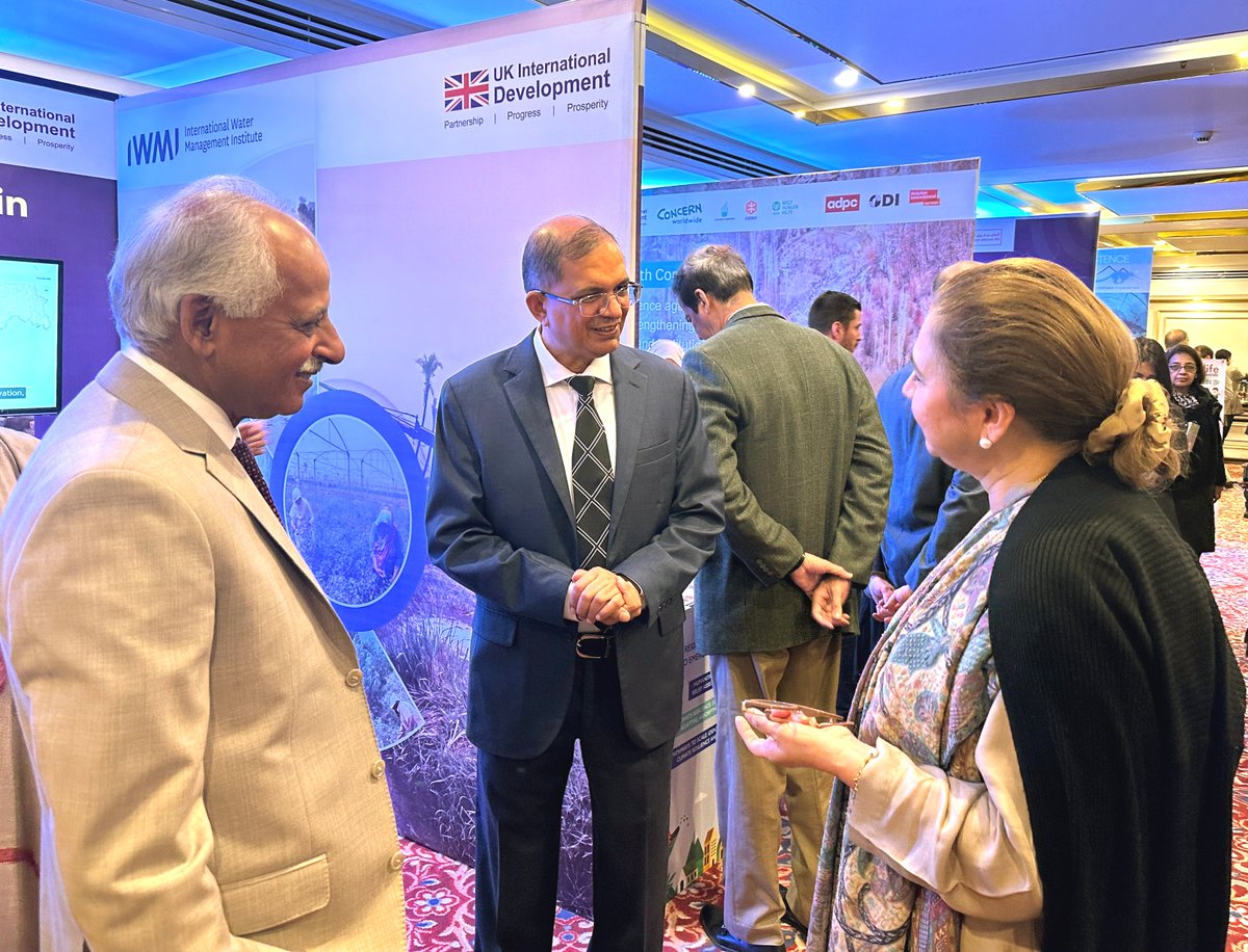 IWMI_'s tweet photo. IWMI joined the launch of the UK–Pak Green Compact in Islamabad, an important step in accelerating climate resilience. Our team briefed the officials on IWMI’s work, including the #WRAP Programme, which helps deliver climate-resilient water governance solutions.

@ukinpakistan https://t.co/laEuxZnKXP