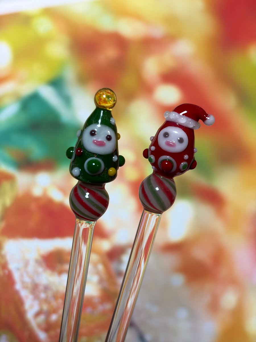 Xmas仕様なみだまのマドラーつくりました✨
#ガラス細工
#ガラスマドラー
