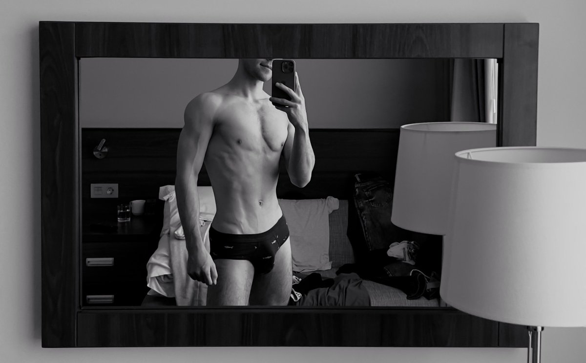 беспокойный 🅴 tweet media