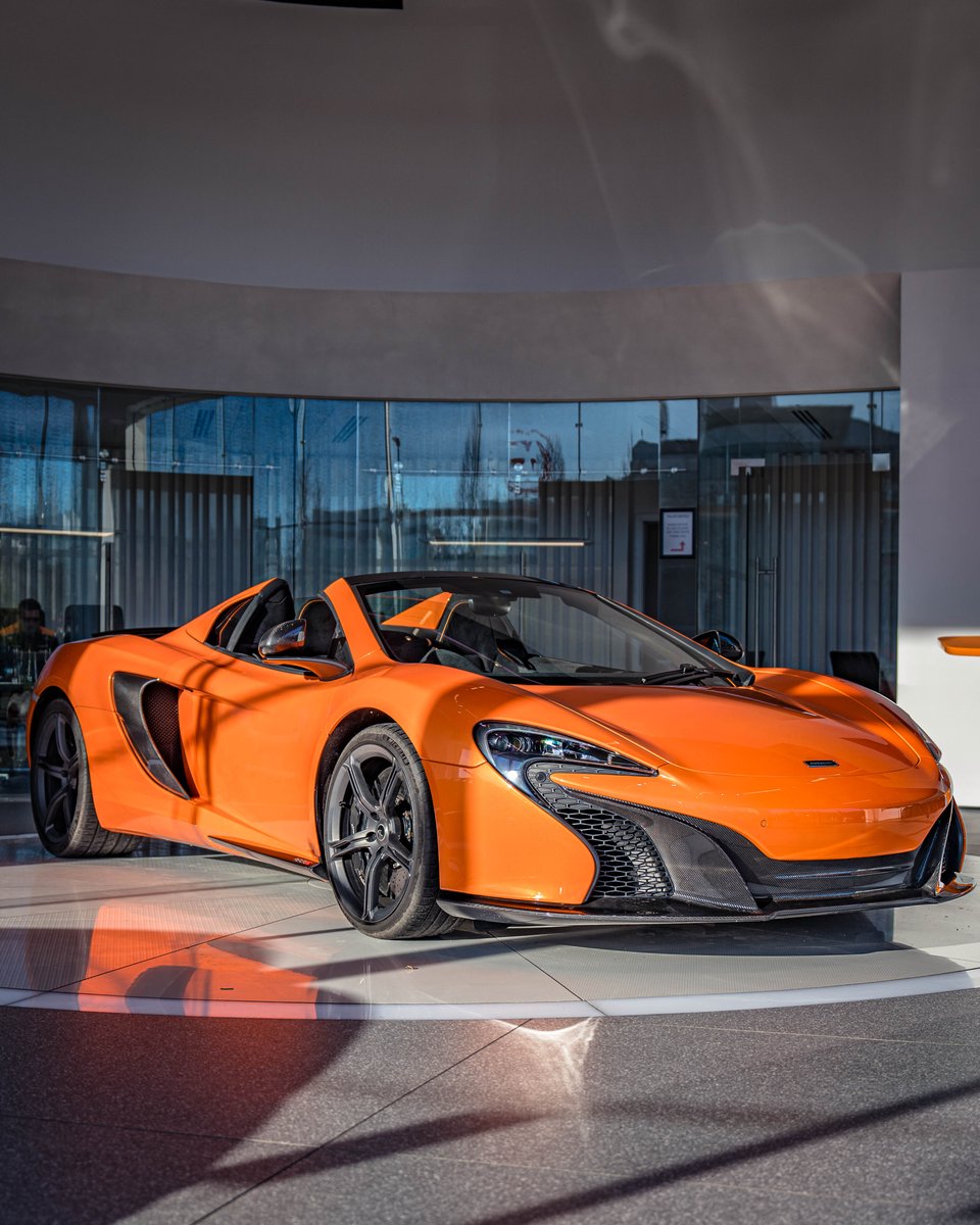 This McLaren 650S Spider in stunning Tarocco Orange needs no