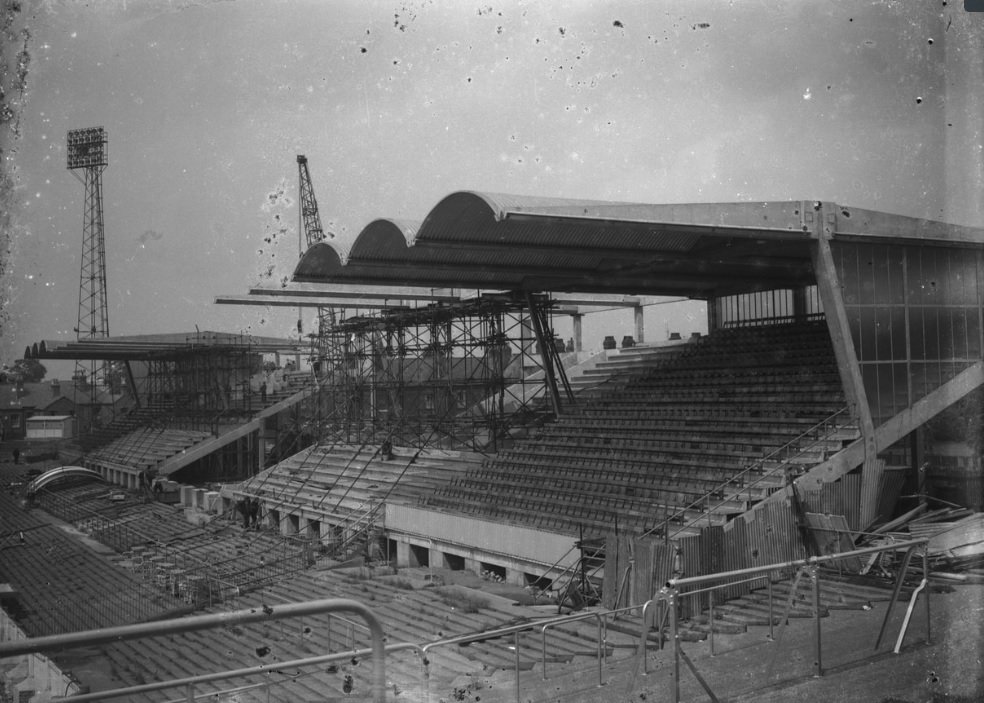 deanocity3's tweet image. Building the Sky Blue stand at Highfield Road 1964