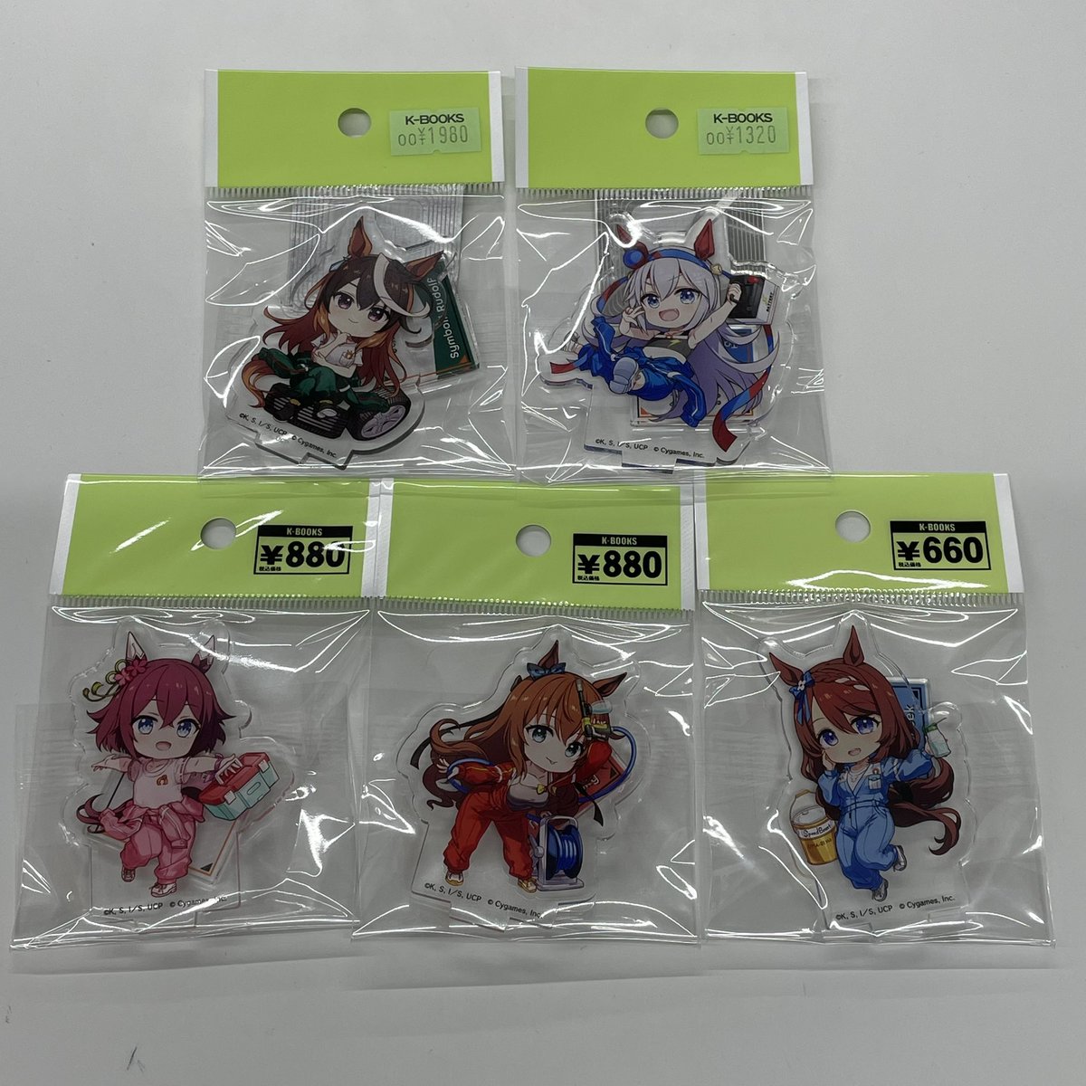 入荷情報】 ウマ娘 シンデレラグレイ オートバックスコラボ アクリル