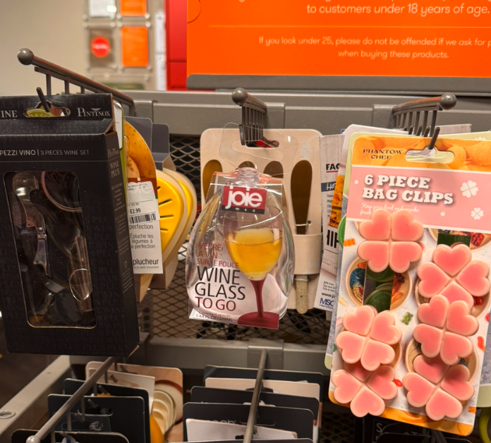 Darren Armitage tweet media