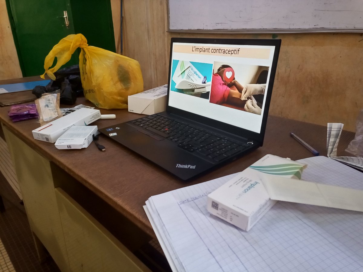 akaderbelem's tweet photo. Je forme, j’informe et j’accompagne pour lutter contre les grossesses précoces, IST, VBG et la désinformation.
Récemment : cours SR/PF aux étudiants CJEP de l’ISSDH.
Un jeune bien informé = un jeune protégé et autonome.
📩Dispo pour ateliers, formations et interventions. https://t.co/OxlHuggR54