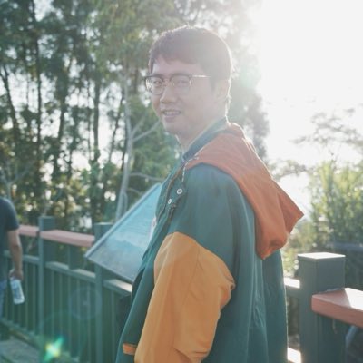 #NewProfilePic (新個人資料照片)