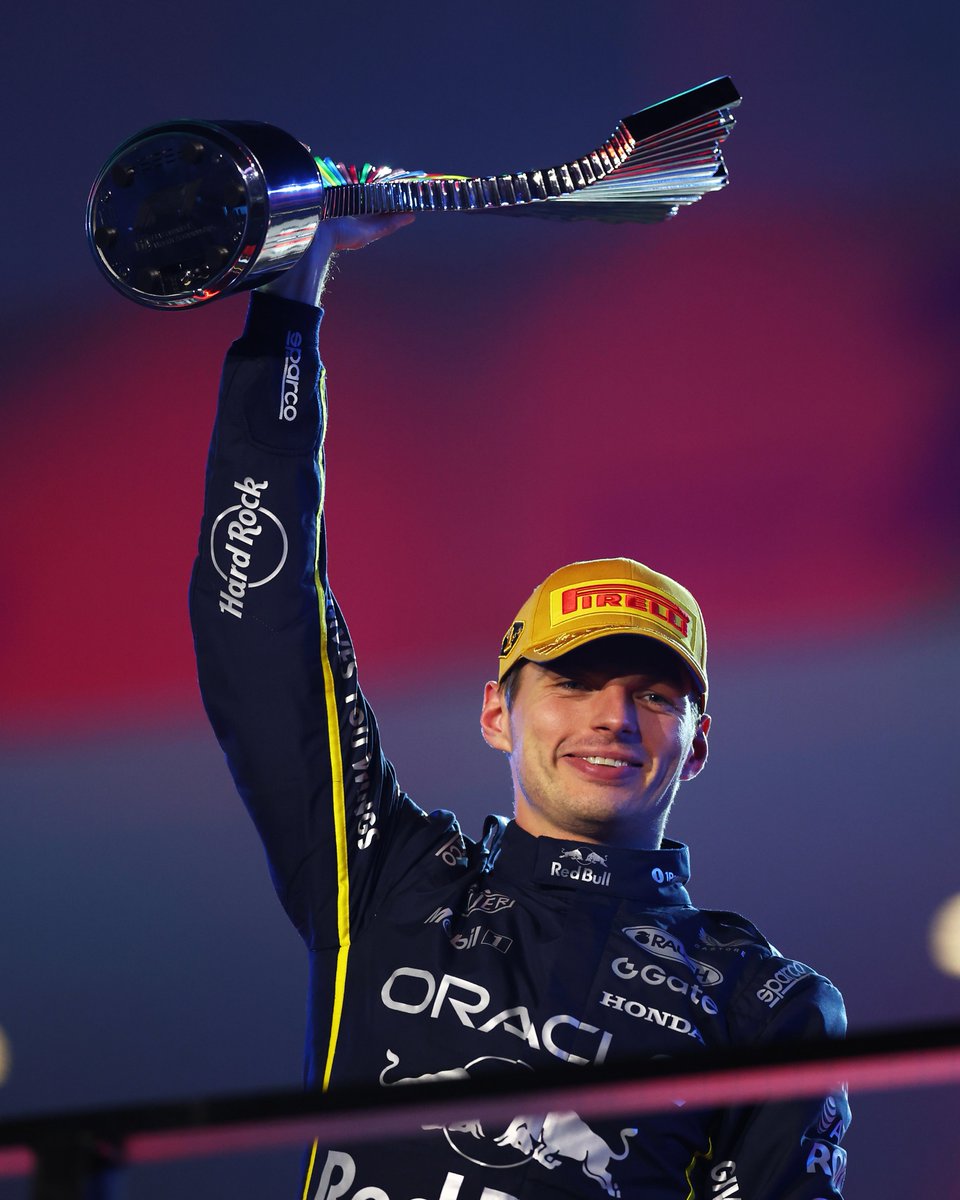 redbullracing's tweet image. Ending the season on a hat-trick 🏆🏆🏆

#F1 || #RedBullRacing