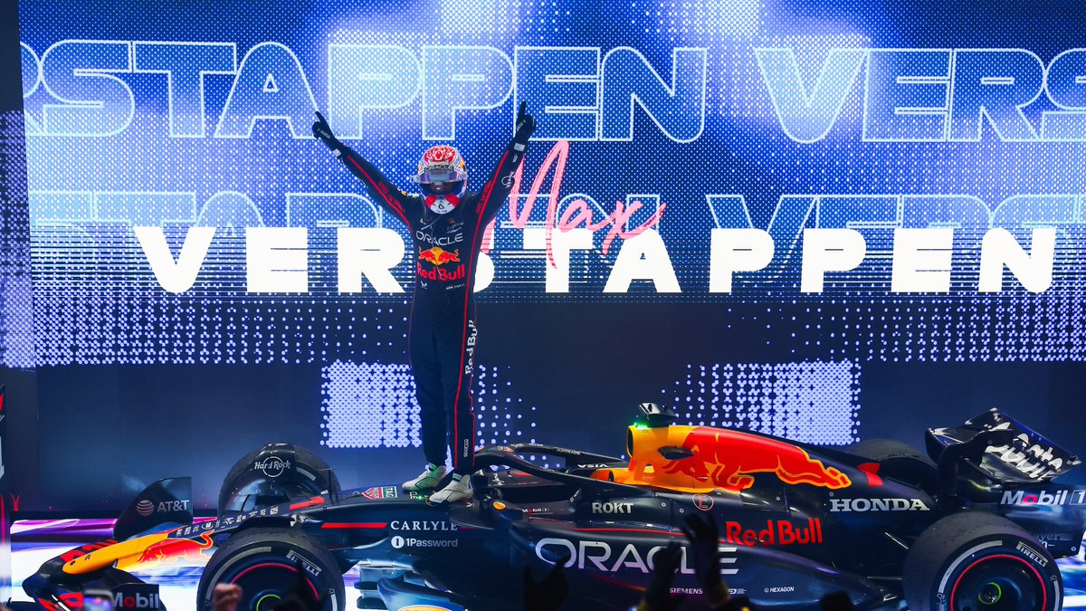 redbullracing's tweet image. Ending the season on a hat-trick 🏆🏆🏆

#F1 || #RedBullRacing