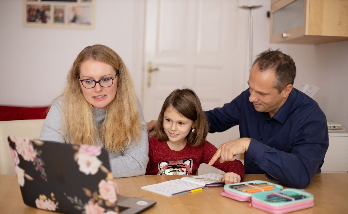 Co-parenting is a collaborative approach that allows separated or divorced parents to share responsibilities in raising their children. Co-parenting emphasizes fostering stability and creating a supportive environment where children can thrive. romanshum.com/what-is-co-par…