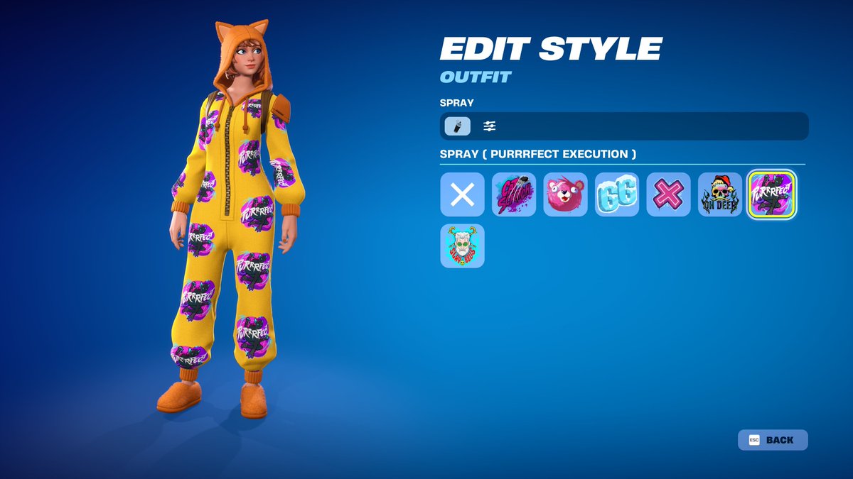 FNPhotixel's tweet image. The new onesie skin is customizable with ANY spray you want!

(Images from) [@FireMonkey]