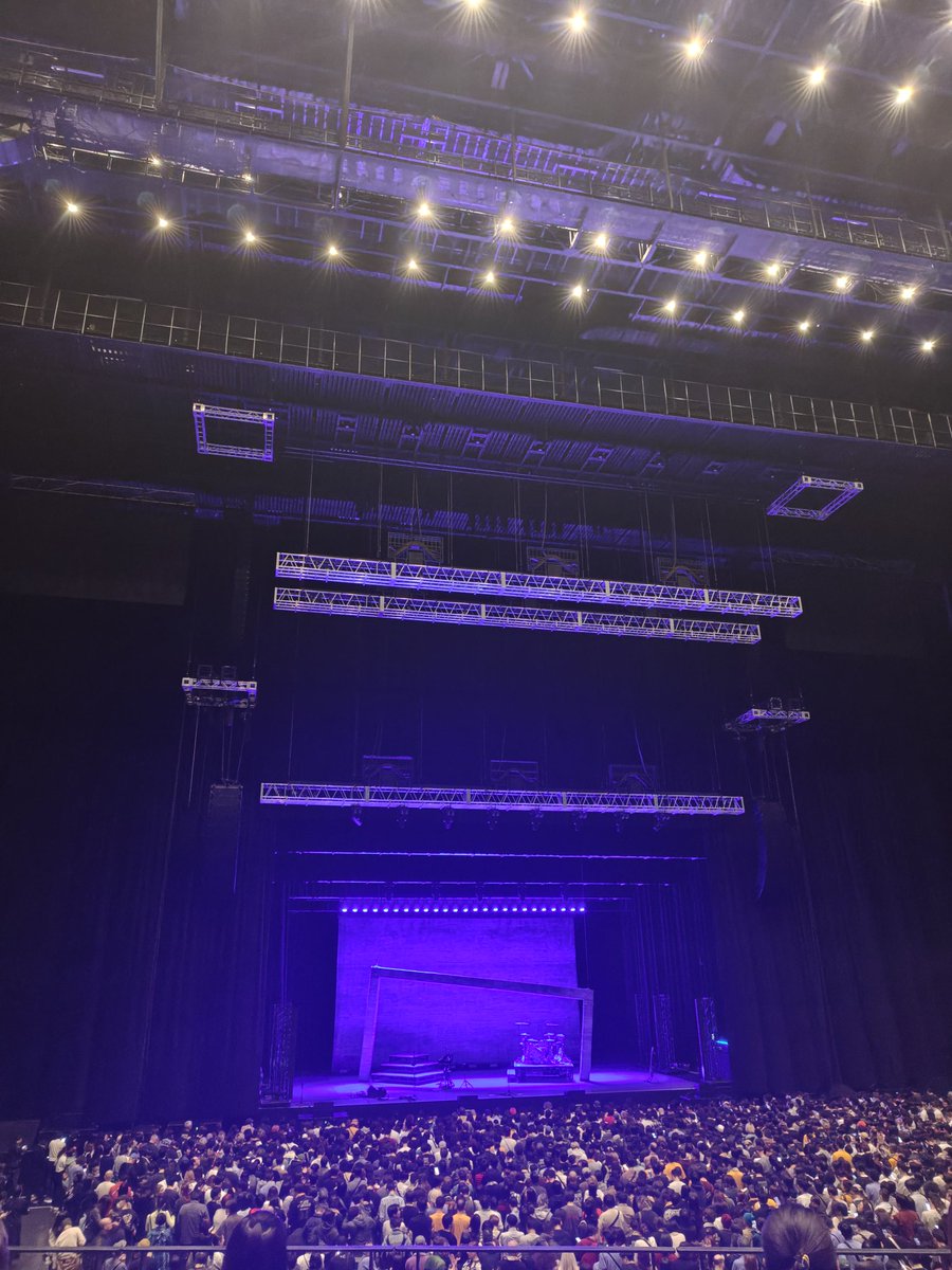 maaaaaasamy's tweet photo. 本日はフランツフェルディナンド！ https://t.co/npi9mTD25G