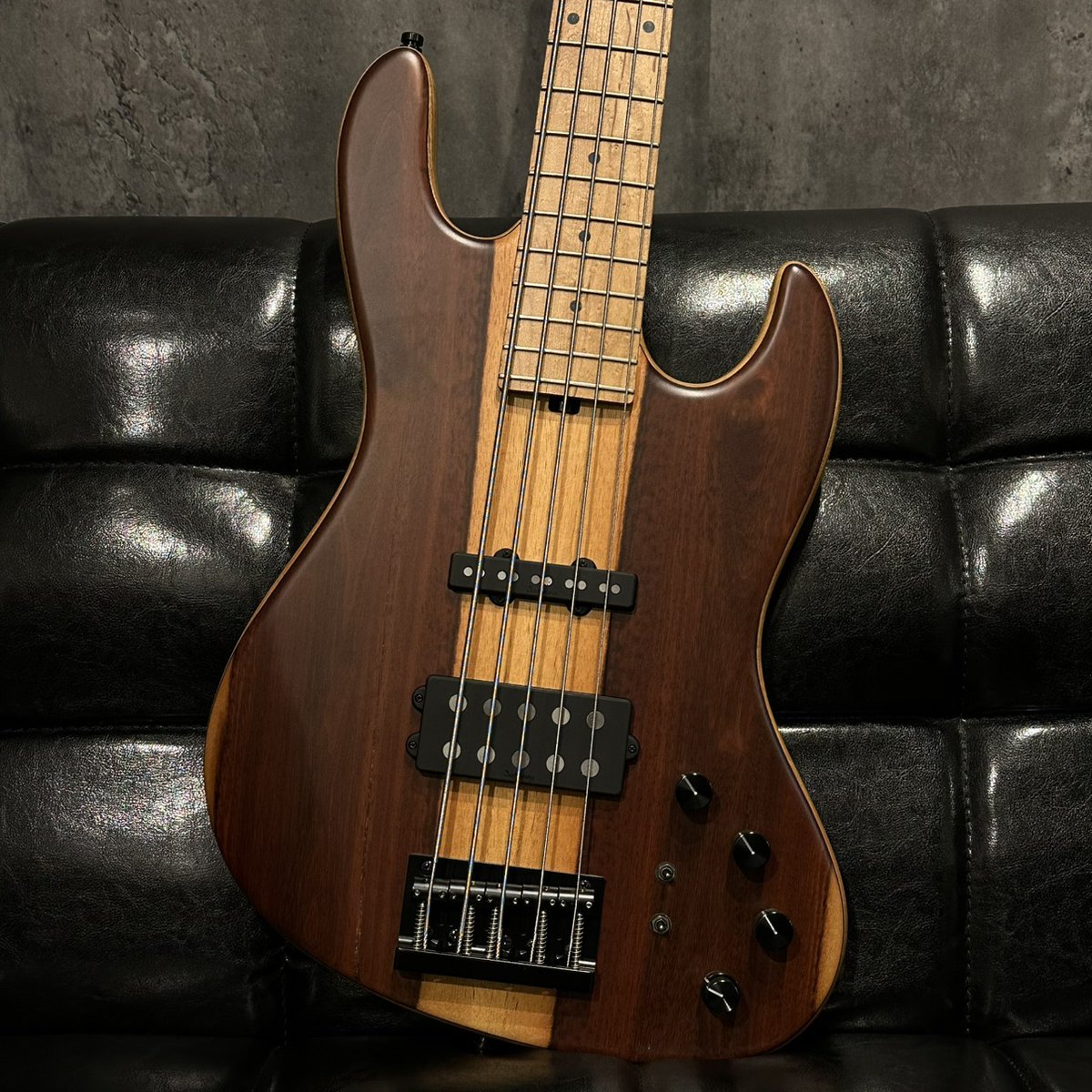 BASS GATHER】ラインナップ紹介第八弾！！ Sadowsky Metro Line Series