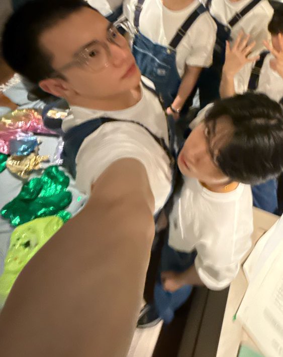 hyvnsngprincess's tweet image. cuddle bugs